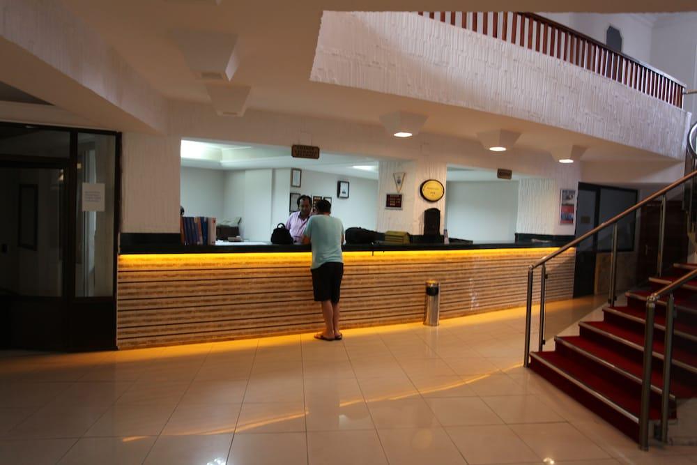 Malhun Hotel フェティエ エクステリア 写真
