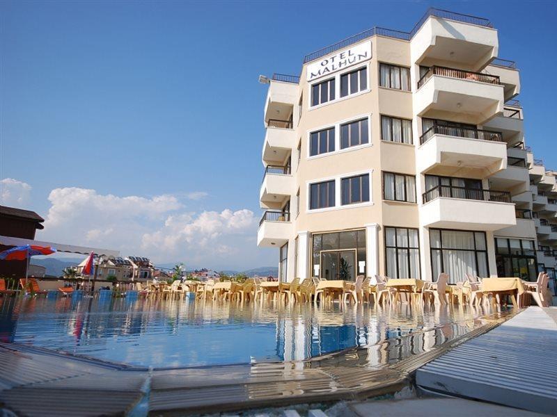 Malhun Hotel フェティエ エクステリア 写真